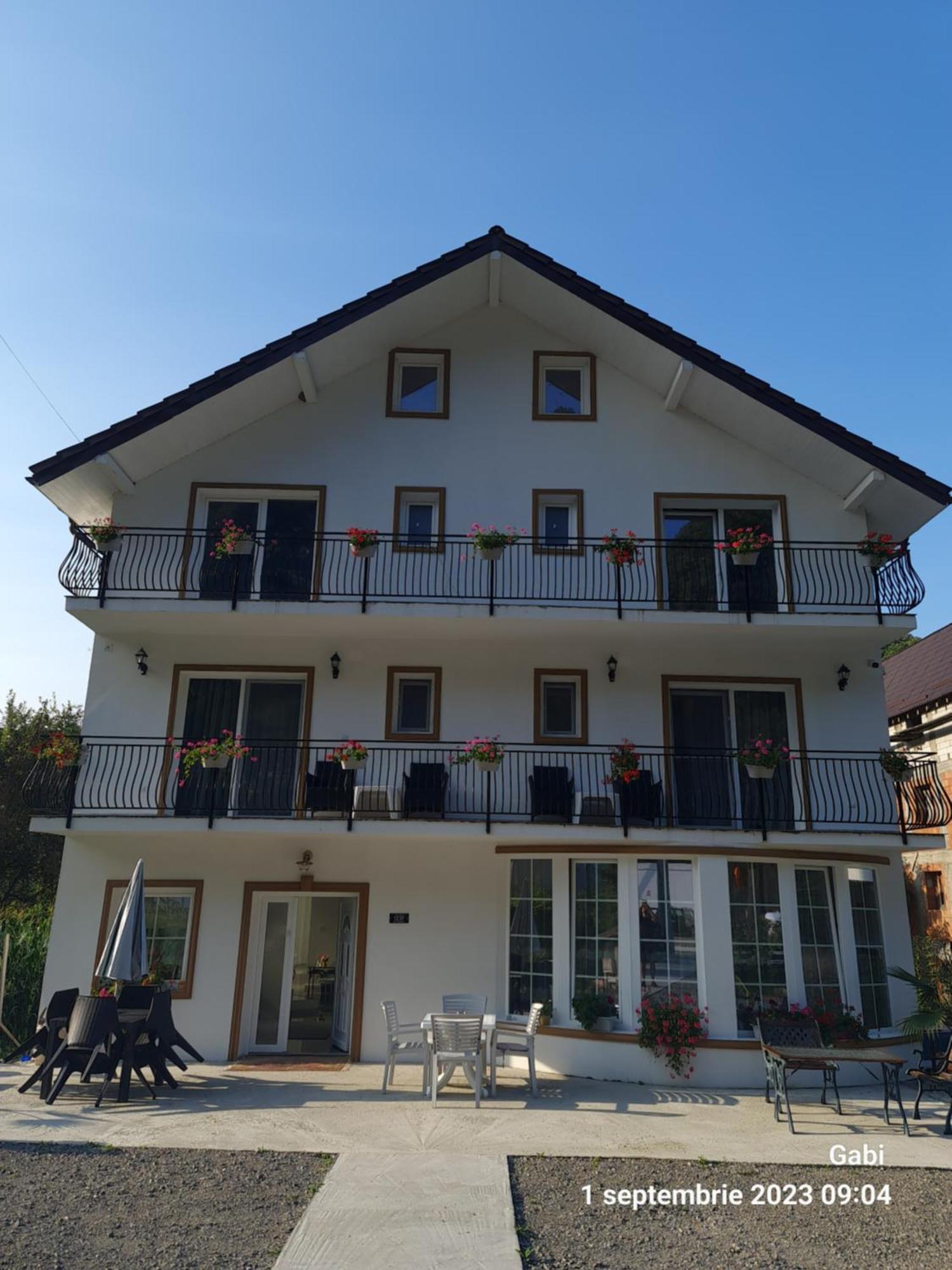 Hotel Casa Anne Băile Herculane Zewnętrze zdjęcie